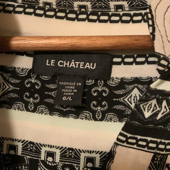 Black and white printed blouse size large. Worn once. - Picture 2 of 4